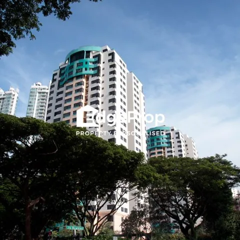 Exterior image of Central Green Condominium