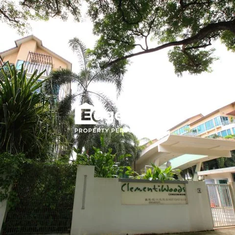 Exterior image of Clementiwoods Condominium