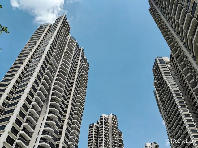 Exterior image of D'leedon