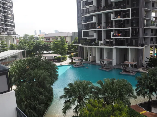 Exterior image of The Trilinq